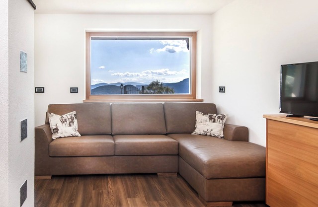 Apartment Avea App 1 with Mountain View & Garden