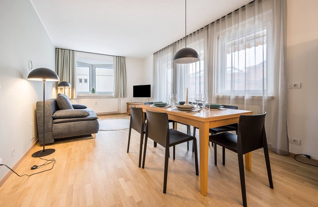 Apartment "Avia Living" with Mountain View, Balconies & Wi-Fi