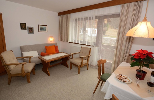 Apartment-Balcony-Private Bathroom-mit Süd-Balkon