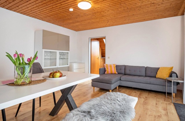Apartment 'Bacchus' with Balcony and Wi-Fi