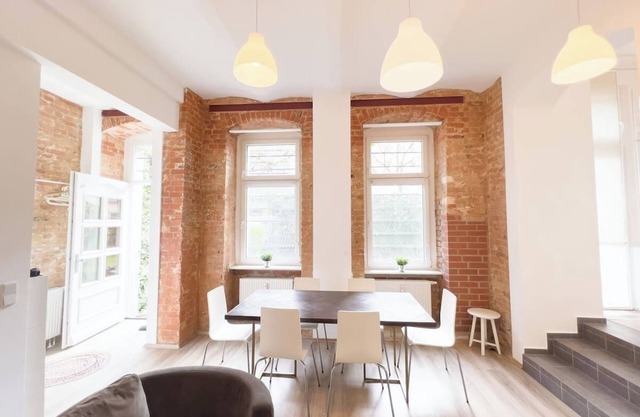 Apartment 'Backyard Loft West' with Wi-Fi