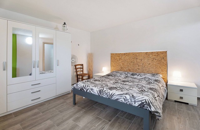 Apartment 'Bambù' with Private Garden, Balcony and Wi-Fi