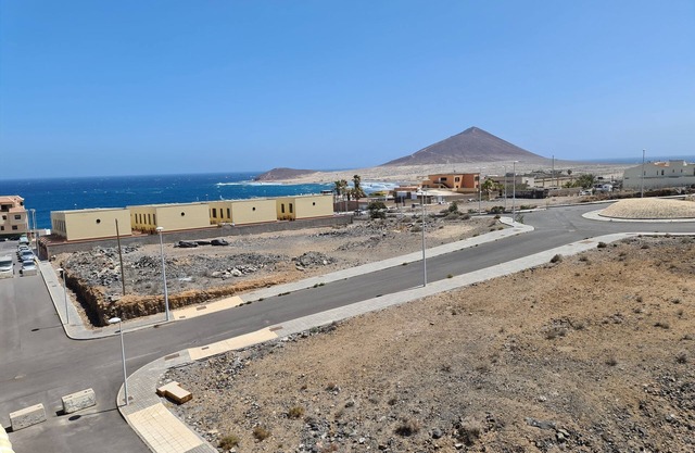 Apartment Barraquito, balcony with sea view, close to the beach, wifi, ideal for surfers