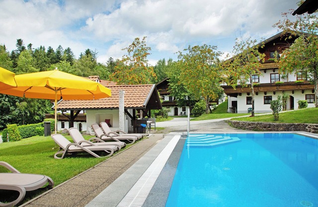 Apartment "Bayerwaldtraum" with Shared Pool & Wi-Fi