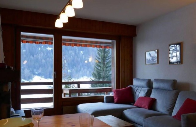 Apartment Beau Rivage 28 in Champex - 4 persons, 2 bedrooms