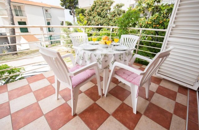Apartment Bencun by Interhome
