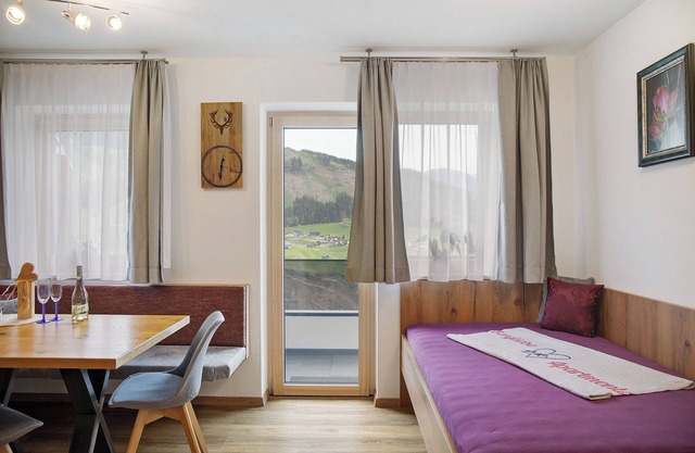 Apartment 'Bergliebe Top 2' with Mountain View, Balcony and Wi-Fi