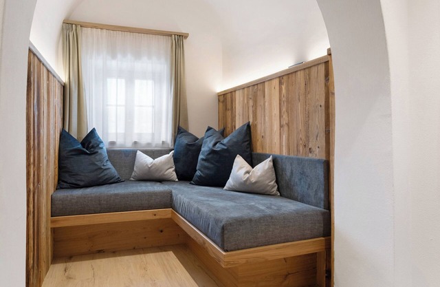 Apartment 'Bertollhof Weingenuss' with Mountain View, Shared Terrace and Wi-Fi
