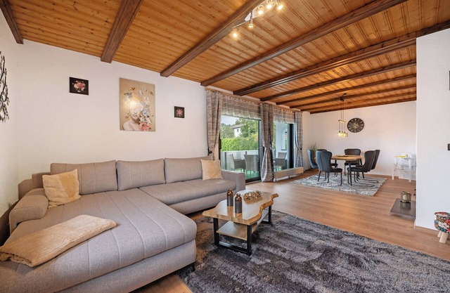 Apartment 'Bettys Home 1og' with Balcony and Wi-Fi