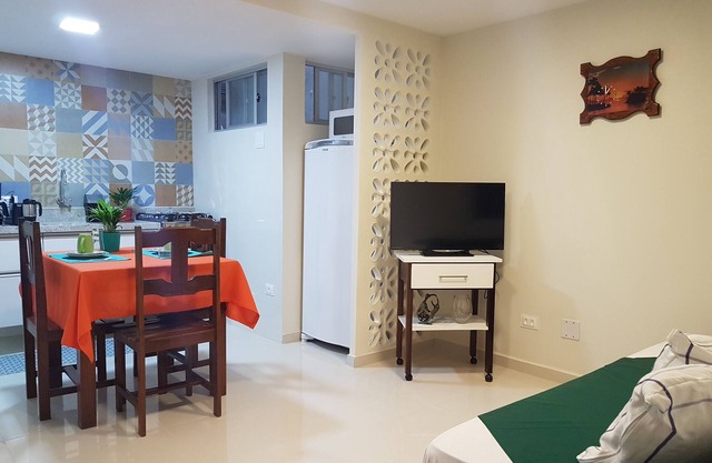 Apartment between the airport and the beach.