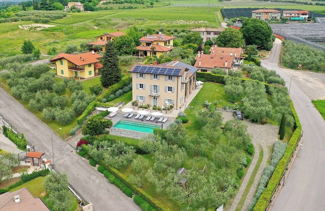 Apartment 'Biancaleo Bloom' with Shared Pool, Private Terrace and Wi-Fi
