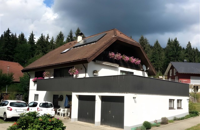 Apartment 'Bienek' with Mountain View, Shared Garden and Wi-Fi