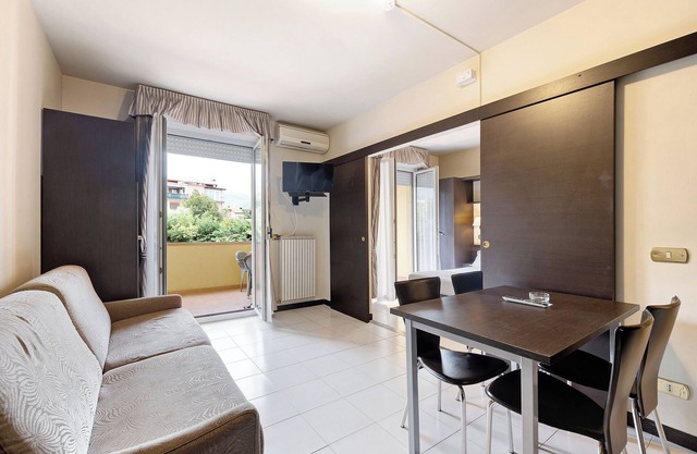 Apartment "Bilo 1st Floor in Village"; private garden, shared pools and Wi-Fi