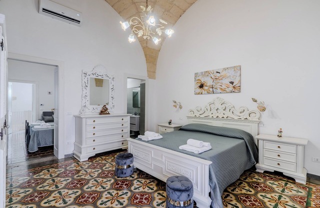 Apartment 'Bilocale' with Private Terrace and Air Conditioning