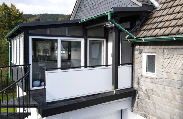 Apartment 'Blum' with Private Terrace, Private Garden and Wi-Fi
