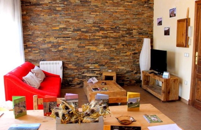 Apartment 'Boj' with Mountain View, Shared Terrace and Wi-Fi