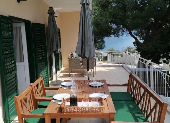 Apartment Borovi with terrace and parking Podaca