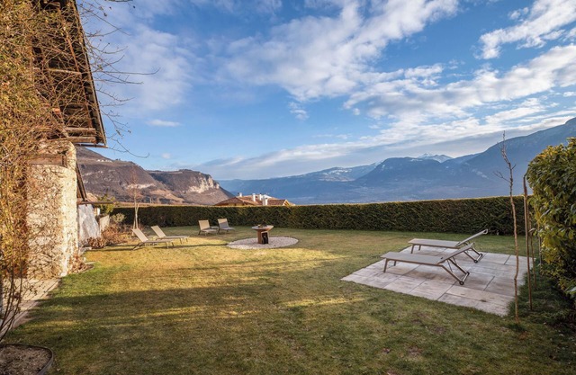 Apartment "Brantenhof Vinea" with Mountain View, Sauna and Wi-Fi