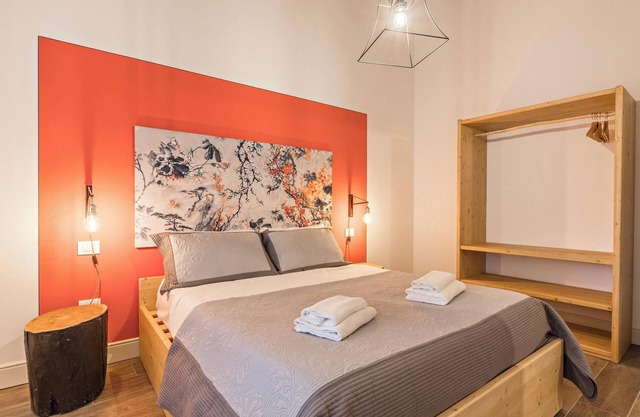 Apartment "Bucaneve" with Private Terrace, Wi-Fi, Shared Garden & Pool