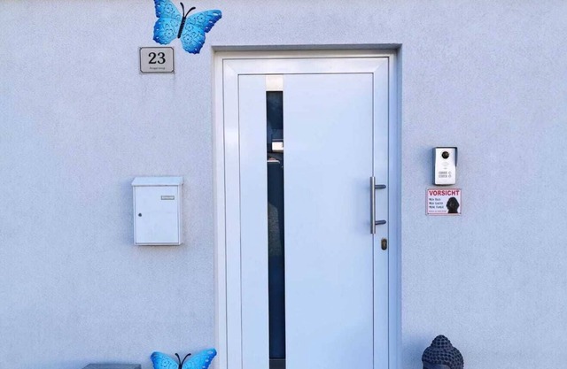 Apartment Butterfly