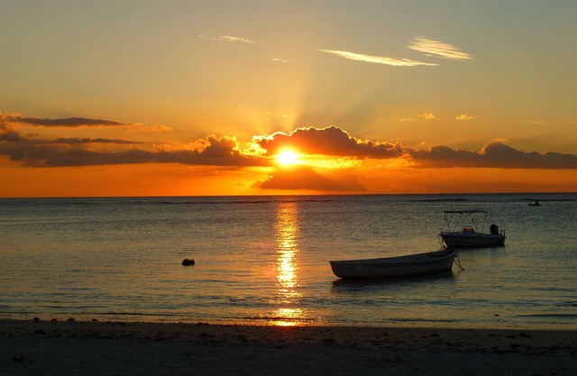 Apartment by the sea in Trou aux Biches, 3 bedrooms