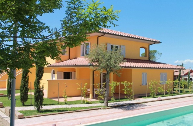Apartment by the sea with private outside space, Air Conditioning,Wi-Fi.B1p