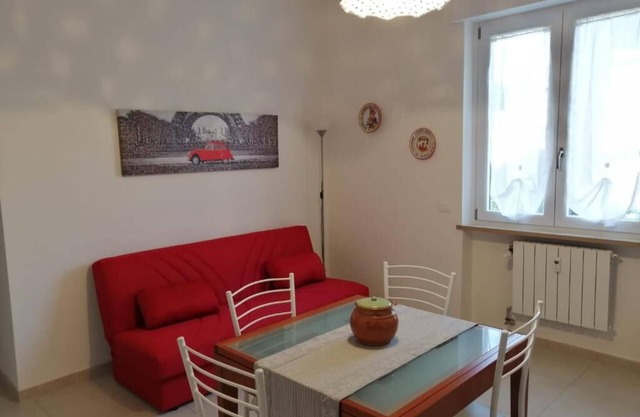 Apartment 'Casa Vacanza Maria' with Balcony, Wi-Fi and Air Conditioning