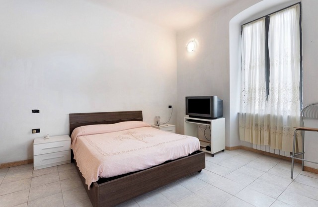 Apartment 'Cà Di Mimmo' with Balcony, Wi-Fi and Air Conditioning