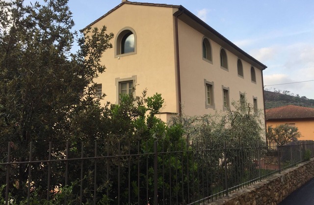 Apartment 'Calci - Dal Monte Al Mare' with Mountain View, Garden and Wi-Fi
