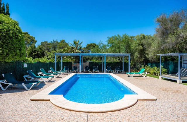 Apartment 'Can Neo' with Sea View, Wi-Fi and Air Conditioning
