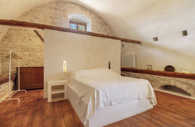 Apartment 'Carrubo' with Shared Terrace, Shared Garden and Wi-Fi