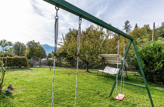 Apartment Casa Relax. Garden with Lake View and Wi-Fi – Pets Allowed
