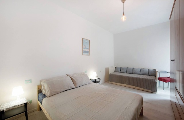 Apartment 'Casa Cogoleto Terrace and Parking' with Sea View, Wi-Fi and Air Conditioning