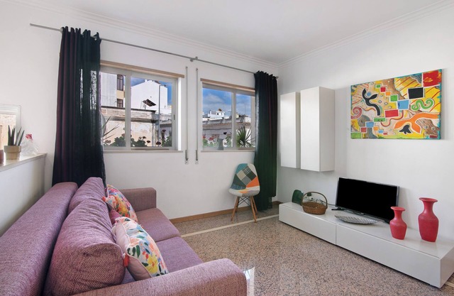 Apartment 'Casa Da Saudade No Centro De Faro' with Wi-Fi and Air Conditioning