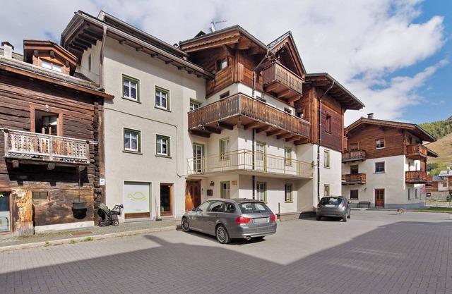 Apartment 'Casa Daniele-Appartamento Livia' with Mountain View, Balcony and Wi-Fi