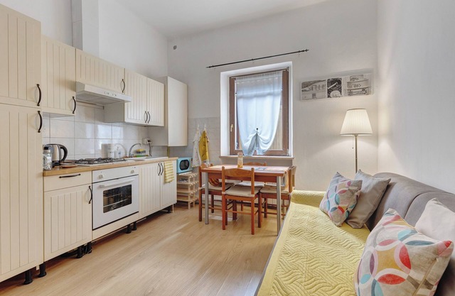 Apartment 'Casa de Julieta' with Wi-Fi and Air Conditioning