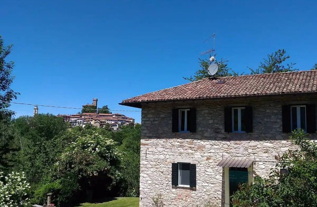Apartment 'Casa Dei Nonni' with Mountain View, Private Terrace and Wi-Fi