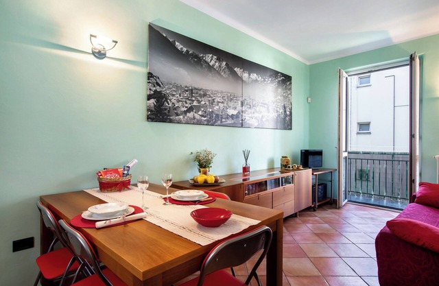 Apartment 'Casa Di Maddalena' with Mountain View, Balcony and Wi-Fi