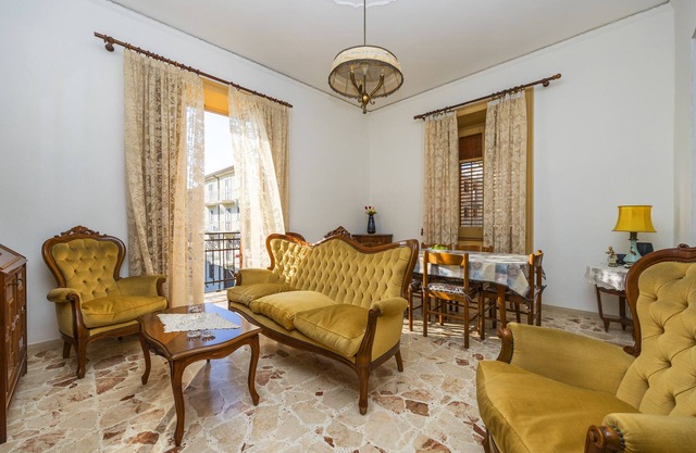 Apartment 'Casa Gioiosa - Tutto A Un Passo' with Balcony, Wi-Fi and Air Conditioning