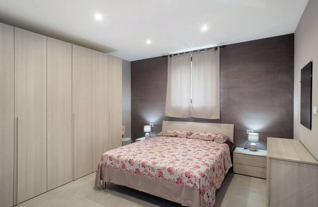 Apartment "Casa Gina" with Mountain View, Private Garden & Wi-Fi