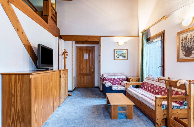 Apartment "Casa Martini" with Mountain View, Balcony & Wi-Fi