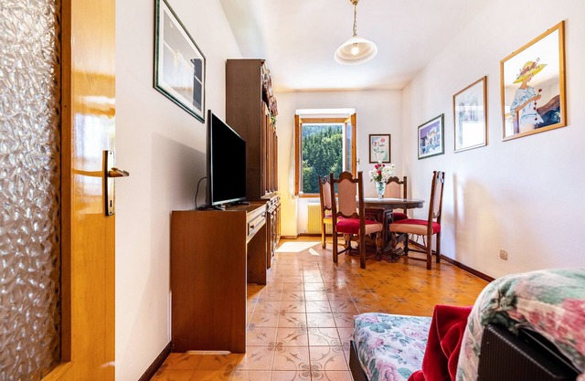 Apartment 'Casa Nel Borgo Rose' with Mountain View and Shared Garden