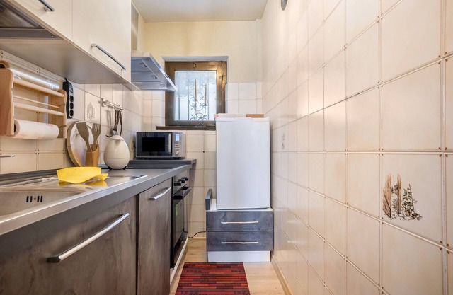 Apartment "Casa Niko" with Private Balcony & Wi-Fi