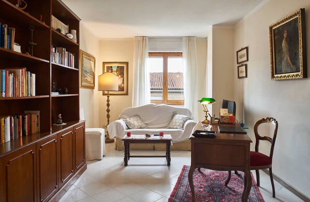 Apartment "Casa Renata" (free covered private parking)