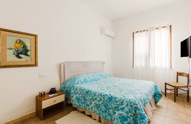 Apartment 'Casa Rimedia' with Balcony, Wi-Fi and Air Conditioning