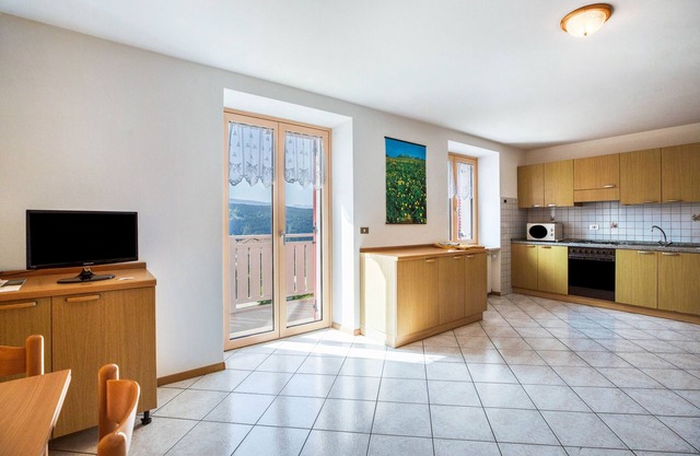 Apartment 'Casa vacanze Rosa 5' with Mountain View, Balcony and Wi-Fi