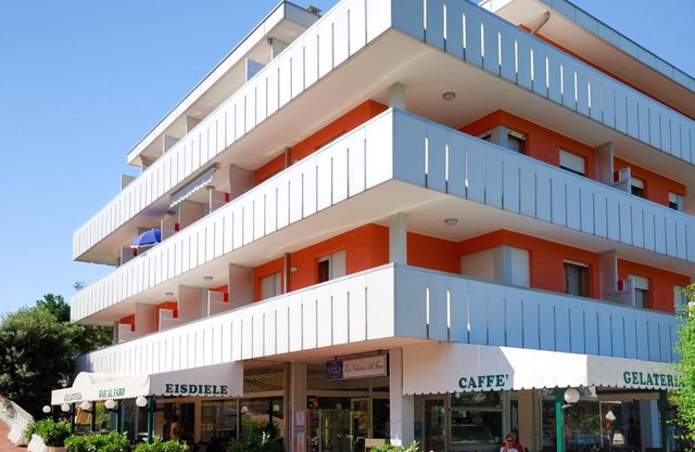Apartment Cavallino-1 by Interhome