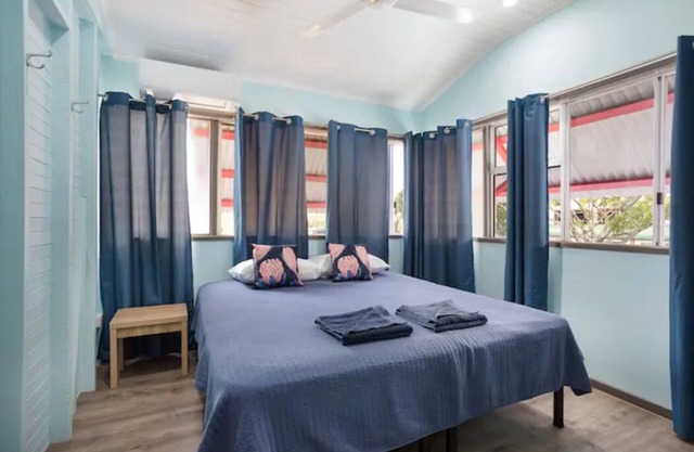 Apartment Centrally Located in the CBD. Shopping Centre is right across the road