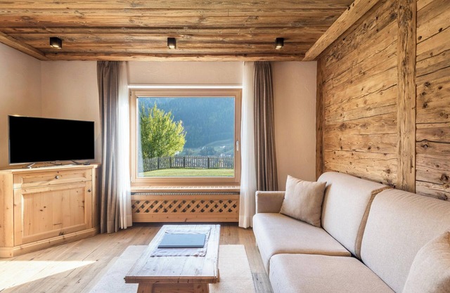 Apartment 'Cesa Sassela Relax' with Mountain View, Sauna, Pool, Garden, Balcony & Wi-Fi