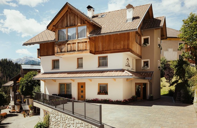 Apartment 'Chalet La Flüta Primula' with Mountain View, Balcony and Wi-Fi